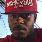 Whitemychal3U1 from Saint Cloud | Man | 41 years old | Cancer